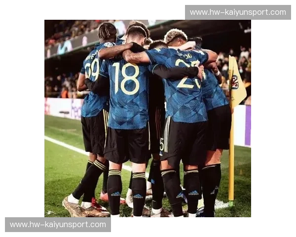 梦剧场的红影与草根的逆袭：曼联vs伯恩利，一场关于尊严与生存的硬核博弈